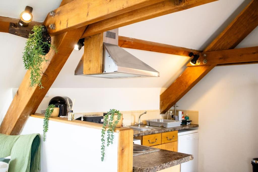 The Granary Appartement Barbrook Buitenkant foto