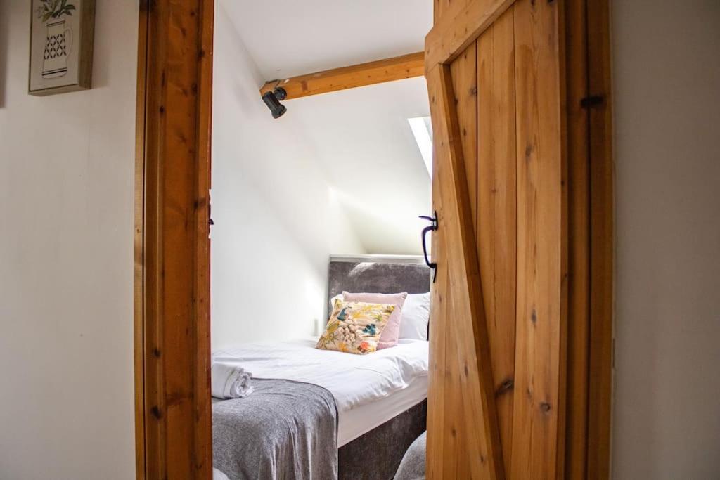 The Granary Appartement Barbrook Buitenkant foto