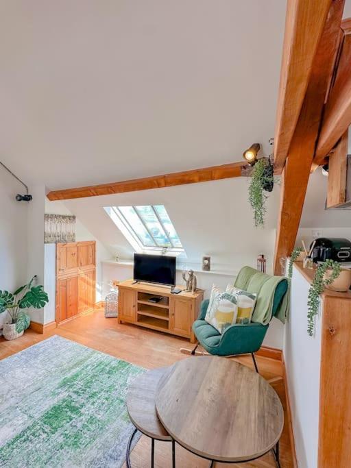 The Granary Appartement Barbrook Buitenkant foto